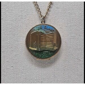 Vintage Mayo Clinic Rochester Minn Gold Tone Locket Pendant Necklace 24 Inch